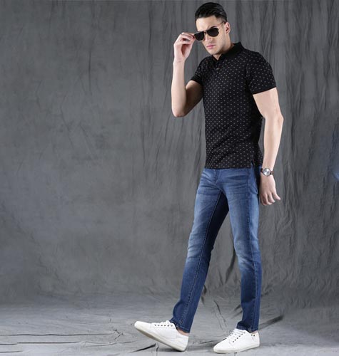 Men Black Printed Polo Collar T-shirt
